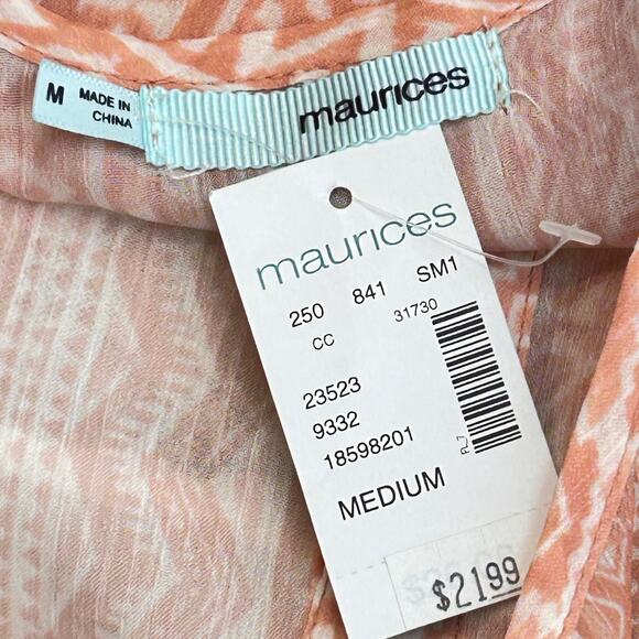 Maurices Blouse Women's Sleeveless Beaded Tribal Print size med NWT

Tops - Picture 6 of 10